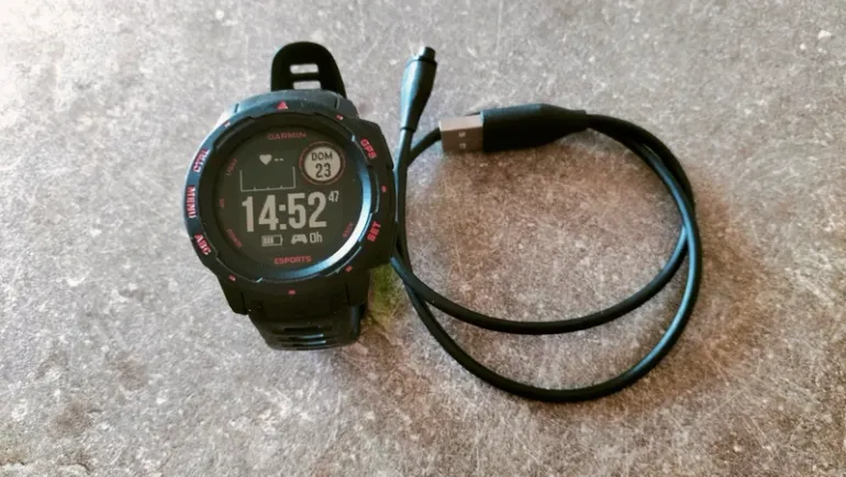Used Garmin Instinct Esports bike — image 2 of 8