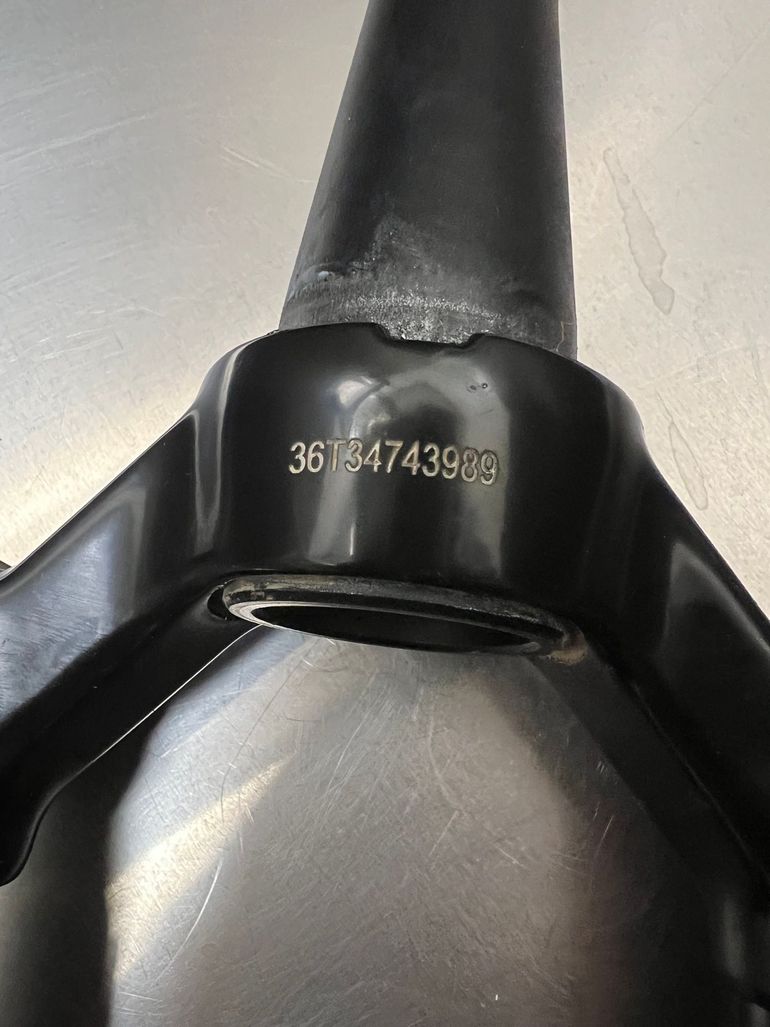 Used RockShox Sid sl select 100mm three position lockout 2023 bike — image 6 of 7