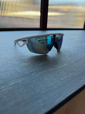 Oakley Sphaera bike d'occasion — image 1 sur 2