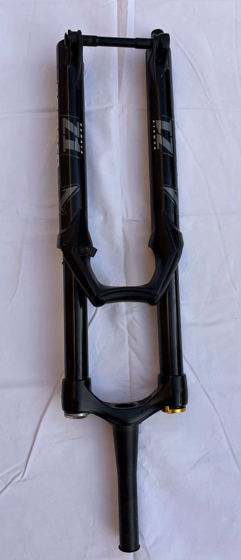 Used Marzocchi Bomber Z1 180mm 27, 5’ 2020 Fork