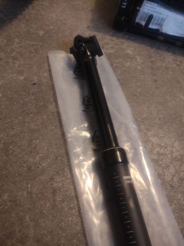 Použité Focus Dropper Post 2025 bike — obrázek 1 z 4