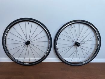 Used Shimano R500 2020 bike — image 1 of 5