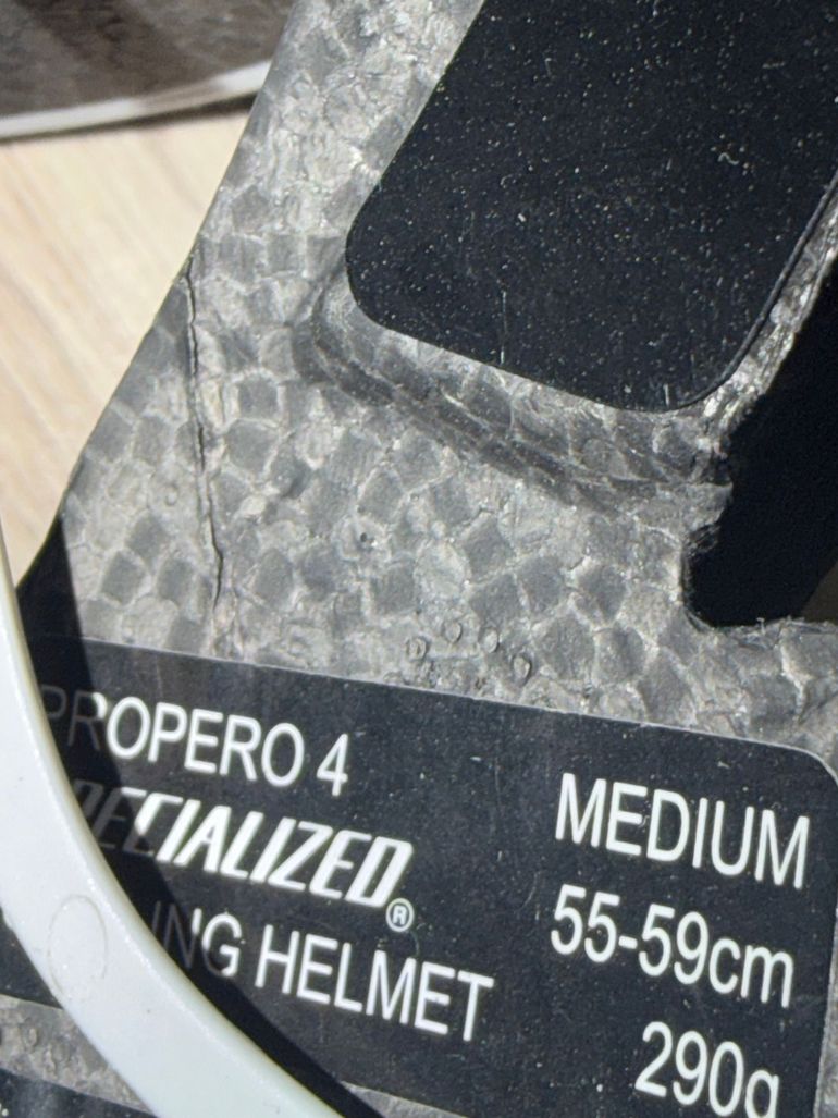Used Specialized Helmet 2026 bike — image 3 of 4