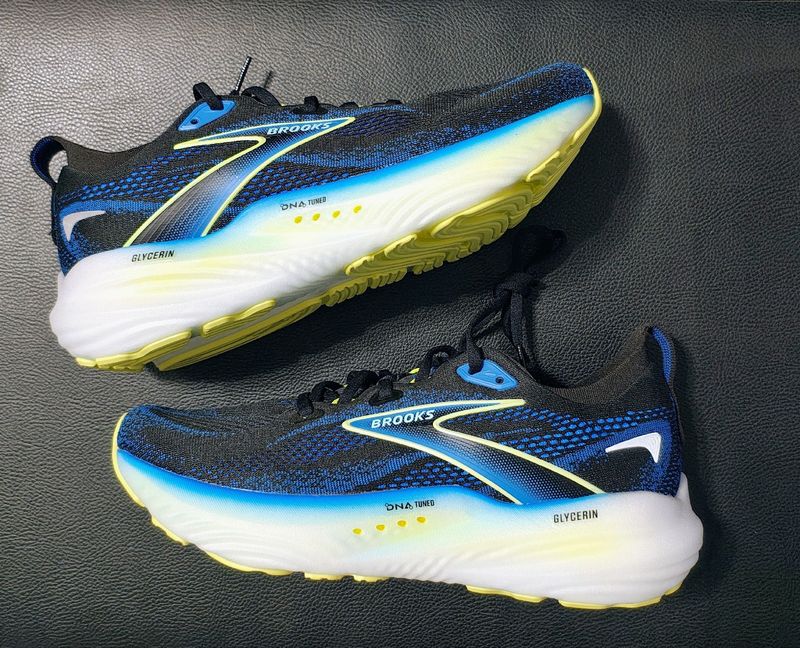 Used Brooks Glycerin GTS 22 Running Shoes