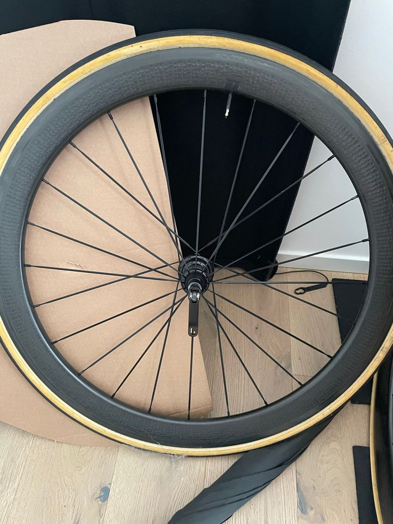 No brand Carbon Rim Brake Wheels 2023 Wheels d'occasion