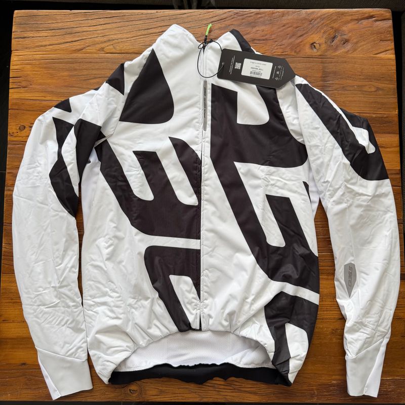 Used Q36.5 Gregarius Winter Jacket L// NEW!! 50% OFF!! 2026 Cycling Clothing