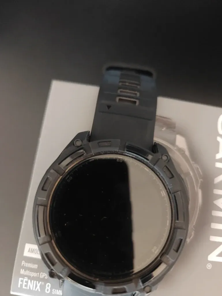 Used Garmin Fenix 8 Amoled Sapphire 51 mm bike — image 12 of 12
