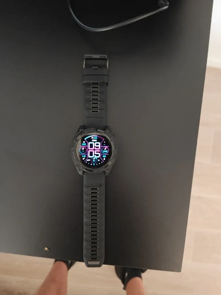 Used Garmin Fenix 8 Amoled Sapphire 51 mm bike — image 2 of 12