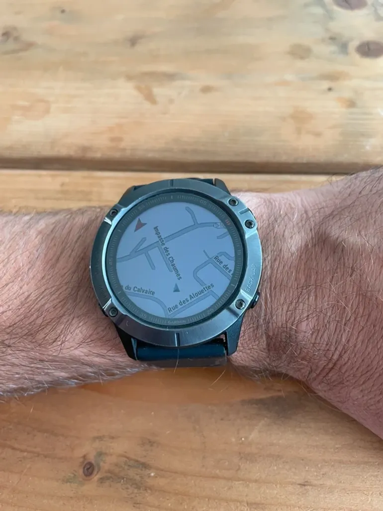 Garmin Fénix 6x pro sapphire bike d'occasion — image 2 sur 5