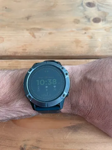 Garmin Fénix 6x pro sapphire bike d'occasion — image 1 sur 5