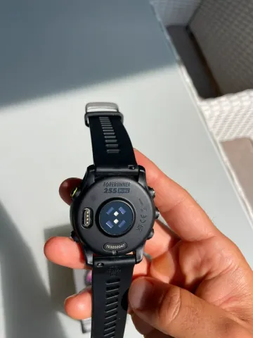 Used Garmin Forerunner 255 music bike — image 5 of 13