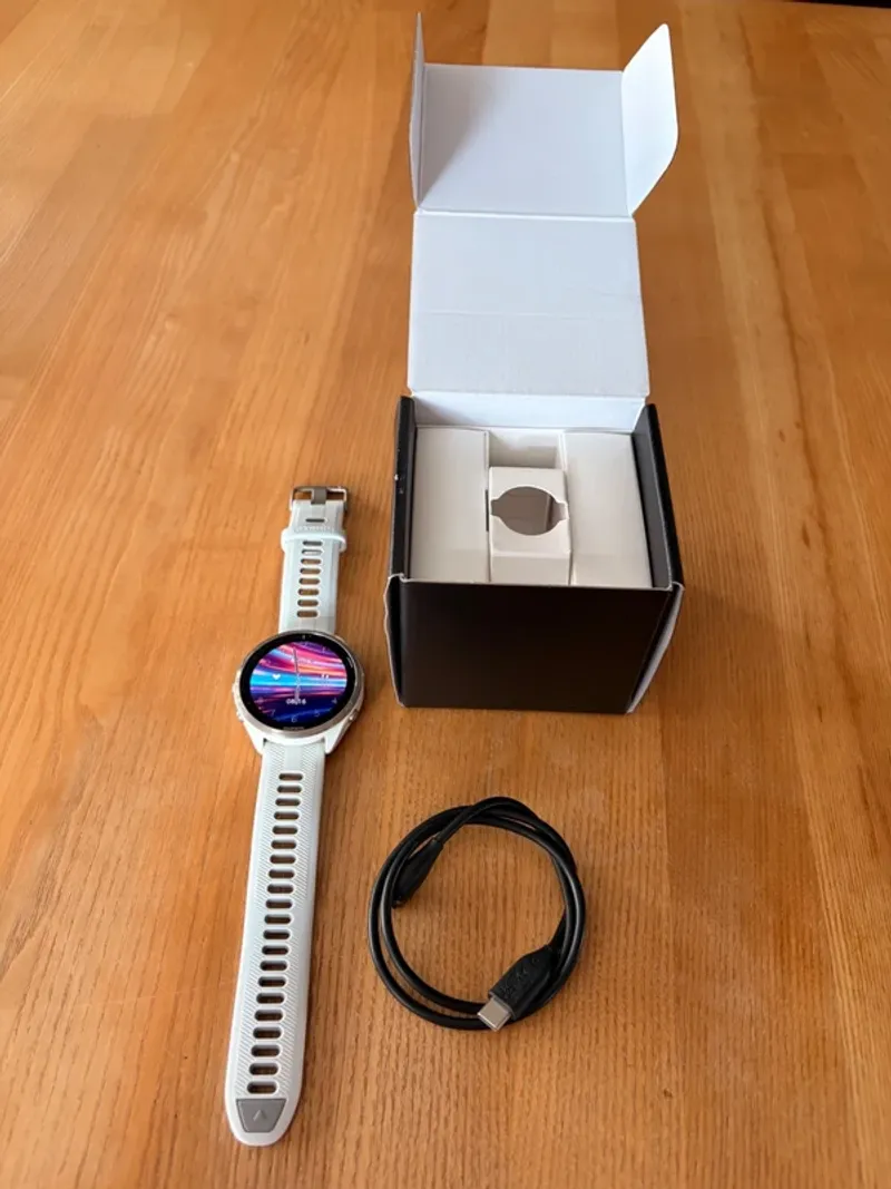 Used Garmin Forerunner 965 Electronics