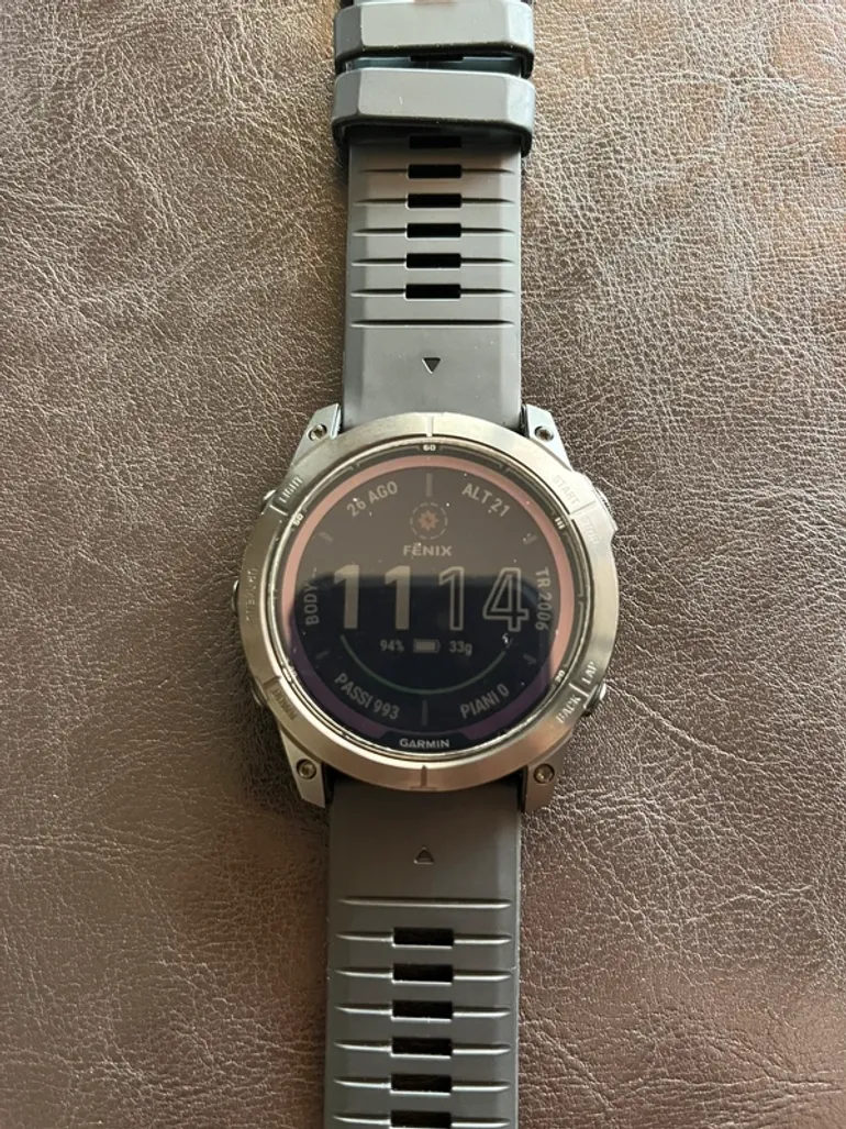 Used Garmin Fenix 7x Pro Solar Titanium bike — image 4 of 4