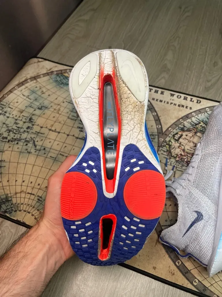 Used Nike Alphafly Next% 3 bike — image 8 of 14