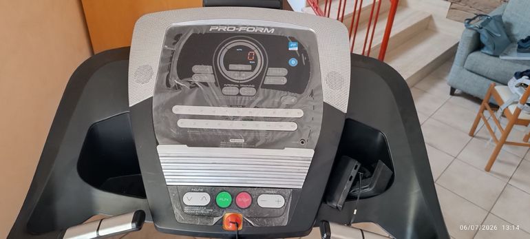 Gebrauchtes Pro Form Sport 7.5 Treadmill 2018 bike — Bild 2 von 3