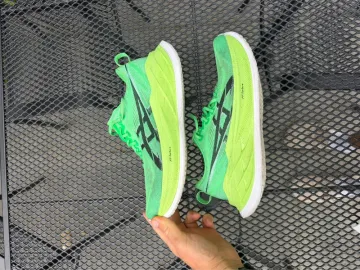 Used Asics Superblast 2 bike — image 3 of 4