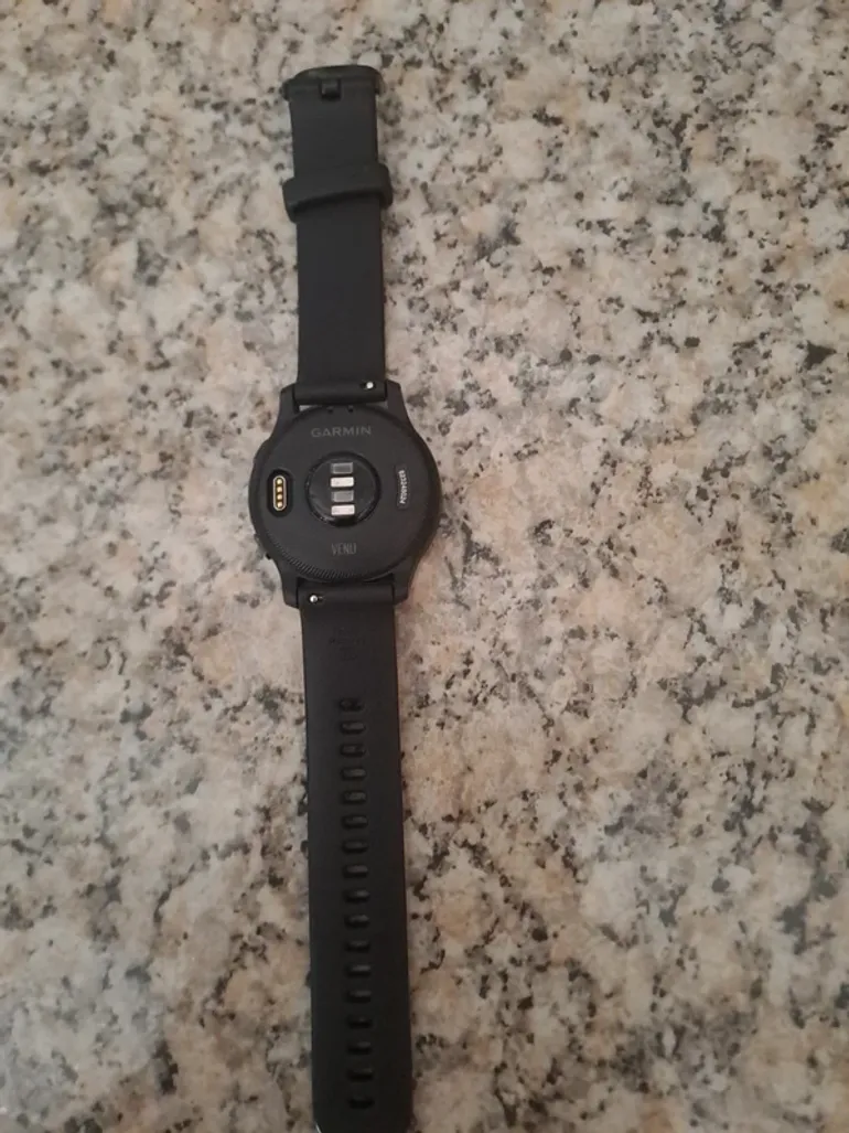 Used Garmin Venu bike — image 3 of 5