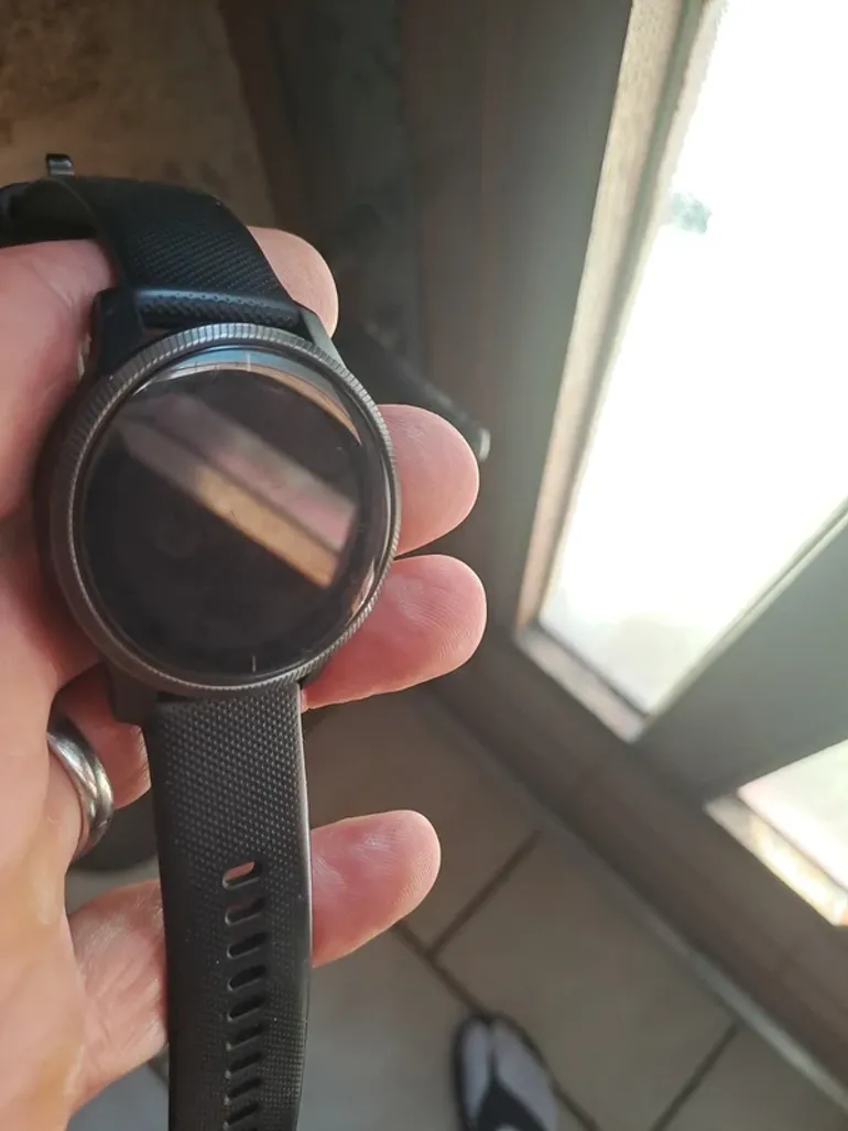 Used Garmin Venu bike — image 4 of 5