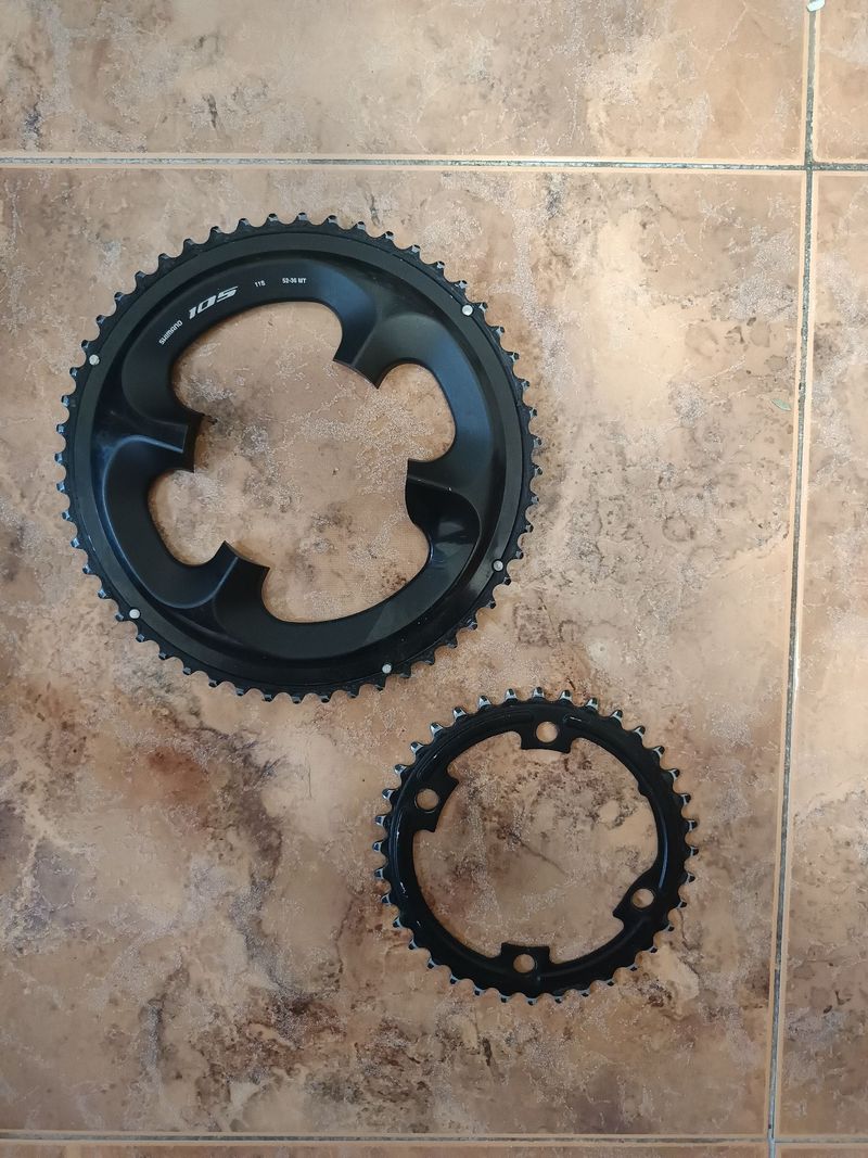Tweedehands Shimano 105 Chainrings 2026 Drivetrain & Pedals