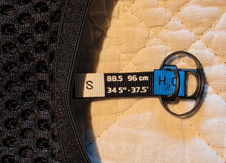 Salomon Active Skin 8 bike d'occasion — image 3 sur 3