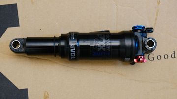 Tweedehands Fox Float SL Performance i-line 2024 bike — afbeelding 2 van 4
