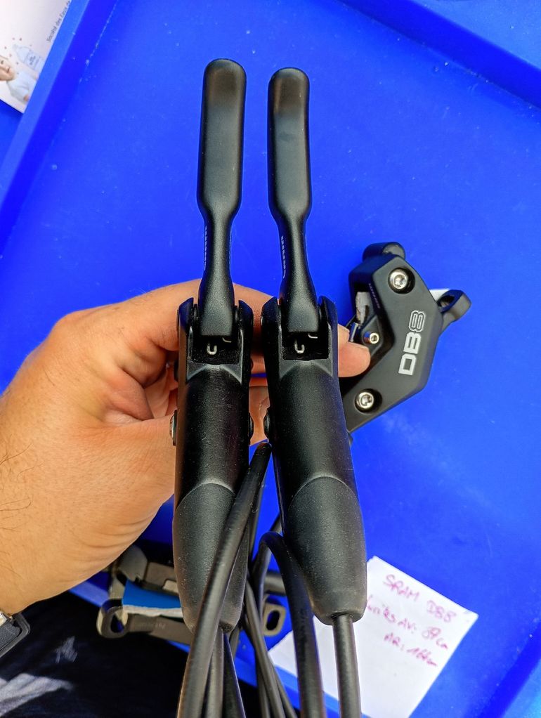Tweedehands Sram DB8 2026 bike — afbeelding 3 van 6