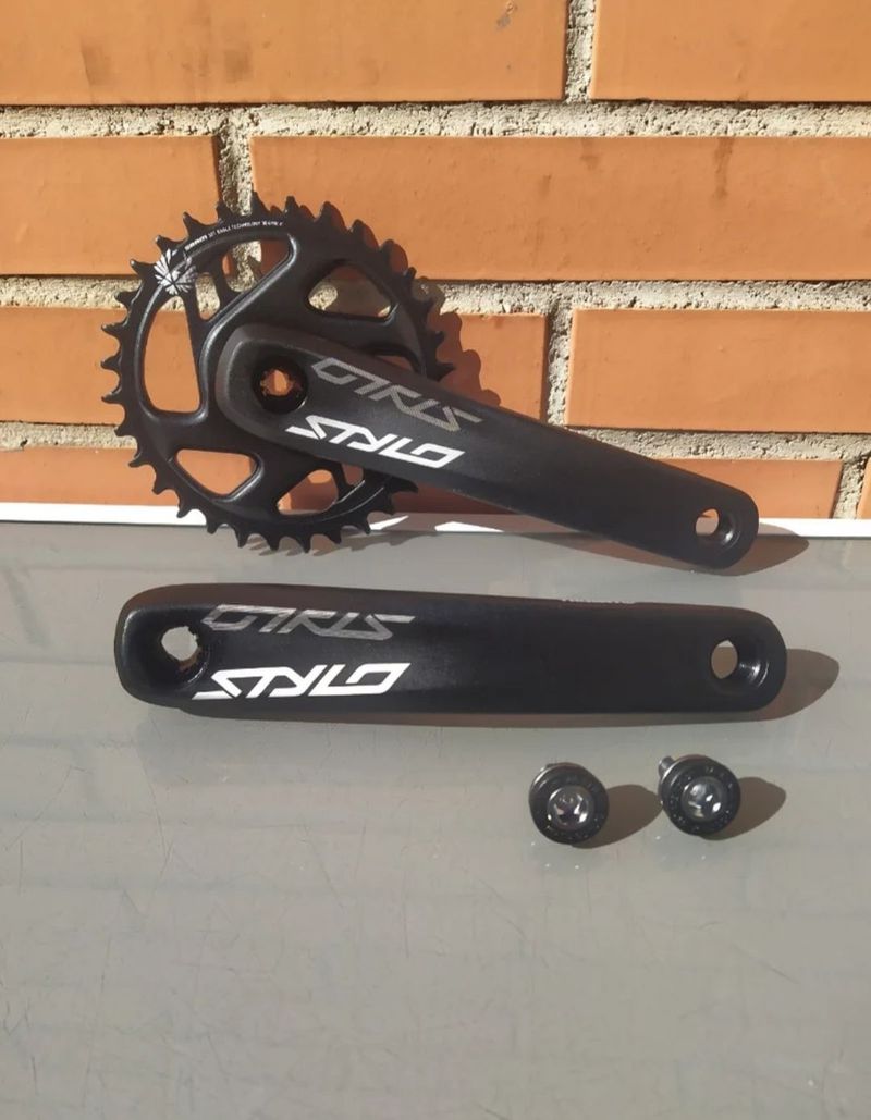 Used Truvativ Bielas Stylo 6K PowerSpline Boost Drivetrain & Pedals