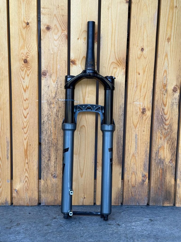 Used Helm Suspension Fork bike — image 4 of 5