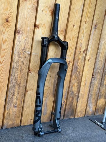 Used Helm Suspension Fork bike — image 3 of 5