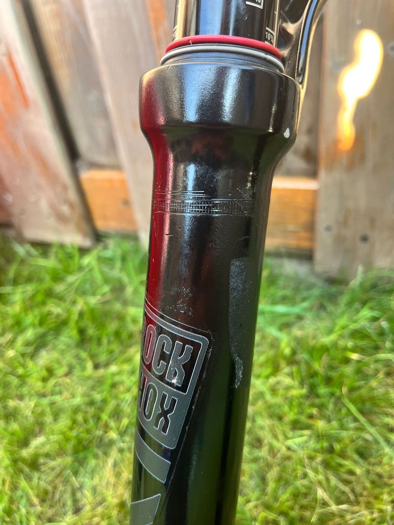 Brugt RockShox Lyrik Select+ 2024 bike — billede 4 af 6