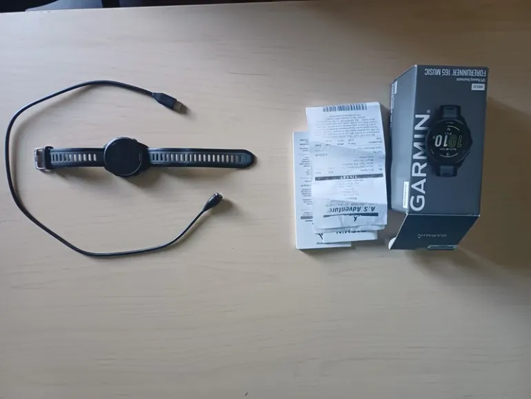 Použité Garmin Forerunner 165 Music bike — obrázek 3 z 9