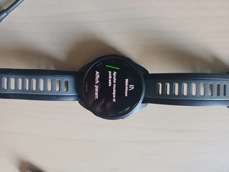 Použité Garmin Forerunner 165 Music bike — obrázek 5 z 9