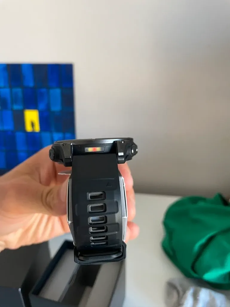Used Garmin Fenix 8 bike — image 3 of 7