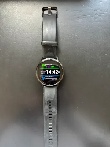 Used Garmin Venu 3 bike — image 1 of 6