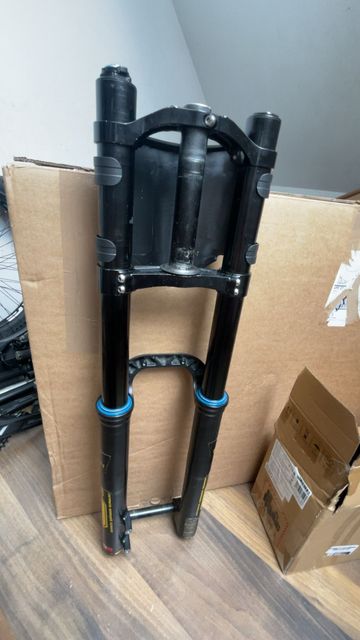 Brugt Öhlins DH38 m.1 Air Fork bike — billede 4 af 7