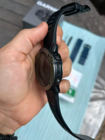 Used Garmin Fenix 6 Sapphire bike — image 10 of 14