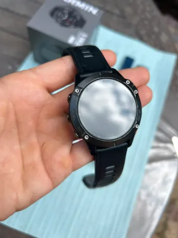 Used Garmin Fenix 6 Sapphire bike — image 4 of 14