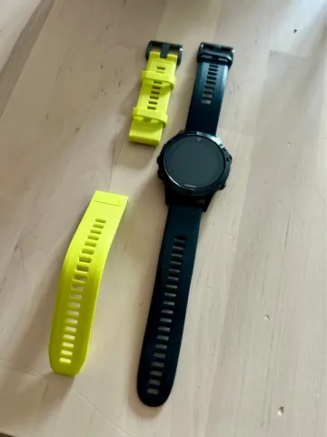 Used Garmin Fenix 5 Sapphire bike — image 3 of 3