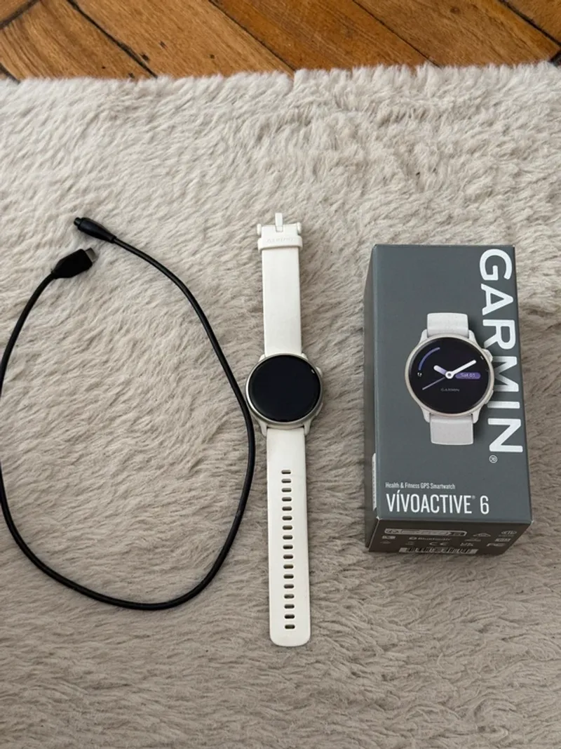 Used Garmin Vivoactive 6 Electronics