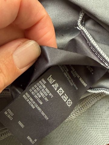 Used Rapha Pro Team Training Jersey 2024 bike — image 4 of 7
