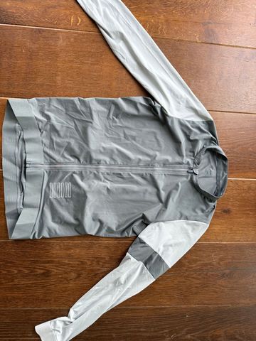 Used Rapha Pro Team Training Jersey 2024 bike — image 2 of 7