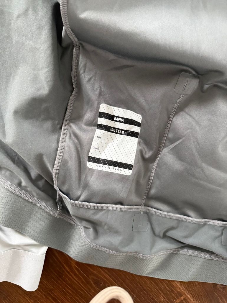 Used Rapha Pro Team Training Jersey 2024 bike — image 7 of 7