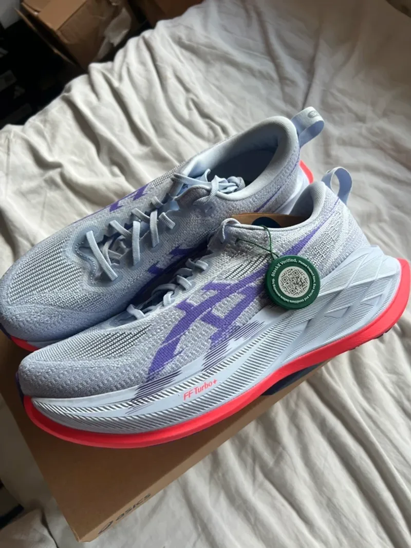 Used Asics Superblast 2 Running Shoes