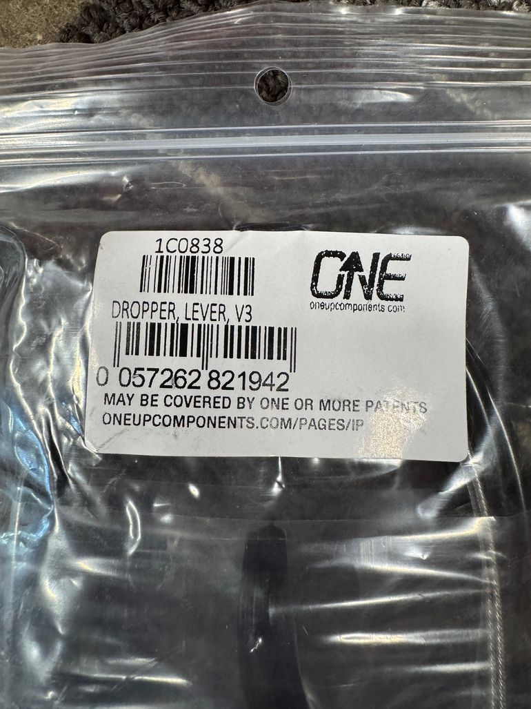 Used Oneup V3 Dropper Post bike — image 3 of 7