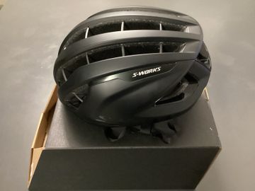 Used Specialized Prevail 3 bike — image 6 of 8