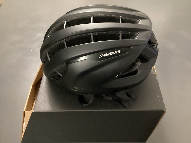 Used Specialized Prevail 3 bike — image 6 of 8