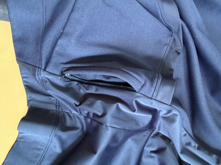 Used Rapha Core Winter Jacket bike — image 8 of 8