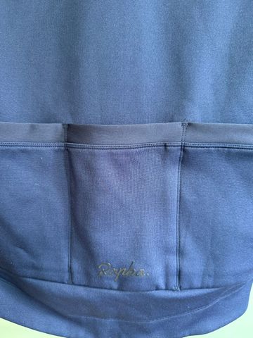 Used Rapha Core Winter Jacket bike — image 4 of 8