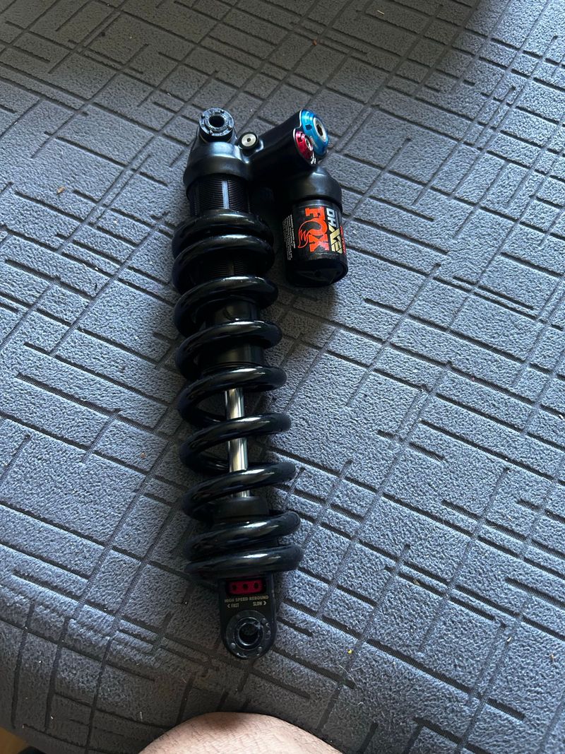 Käytetty Fox DHX2 Factory 2025 Rear Suspension