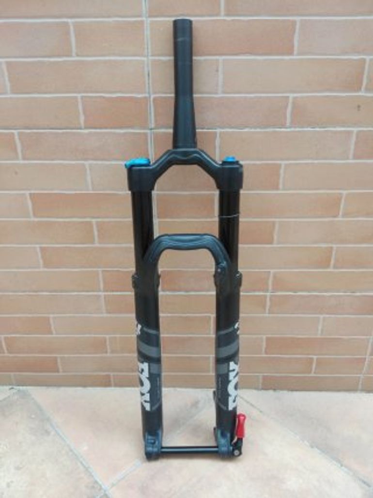 Fox 34 Performance bike d'occasion — image 1 sur 9